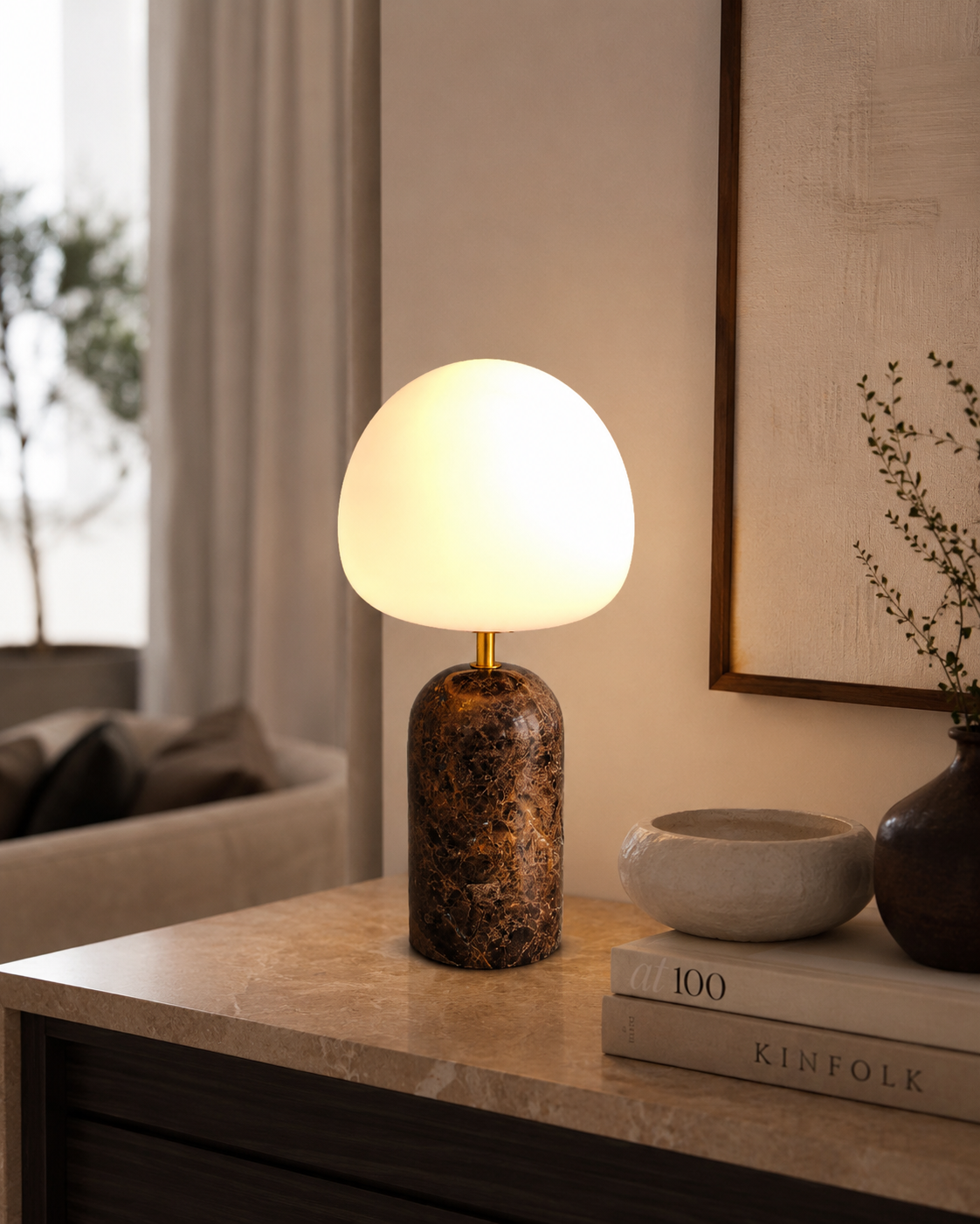Emperador Globe Lamp