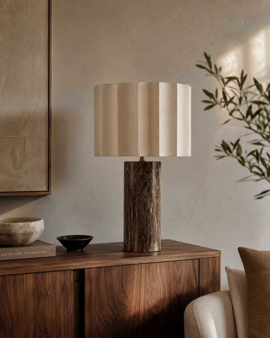 Pleated Emperador Lamp