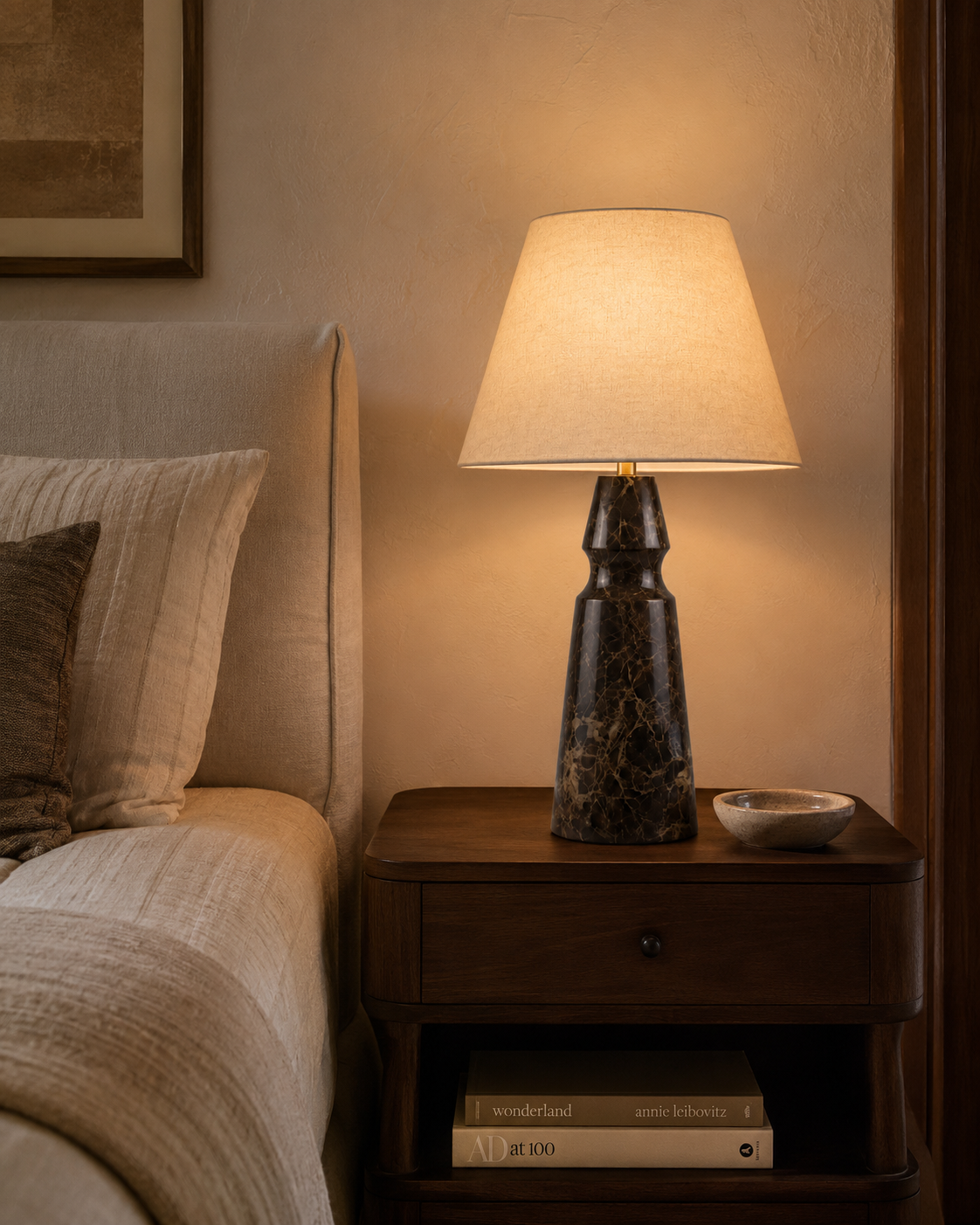 Sculptural Emperador Lamp